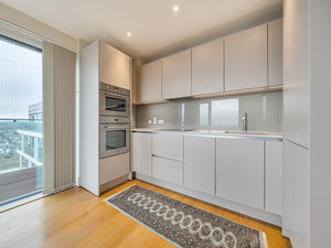 Photo 15- click for photo gallery